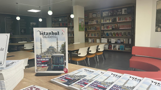 İBB Gülten Akın Kütüphanesi Sahibinin seçtikleri görseli