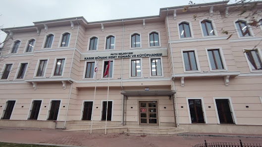Fatih Belediyesi Kasım Günani Kütüphanesi Tümü görseli