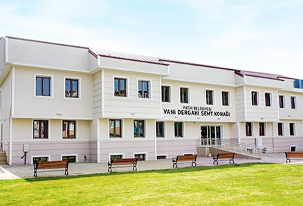 Fatih Belediyesi Vani Dergahı Bilgi Evi , Semt Konağı ve Çok Amaçlı Salon Tümü görseli