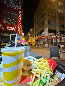 McDonald's İstanbul Çapa Patates Kızartması görseli