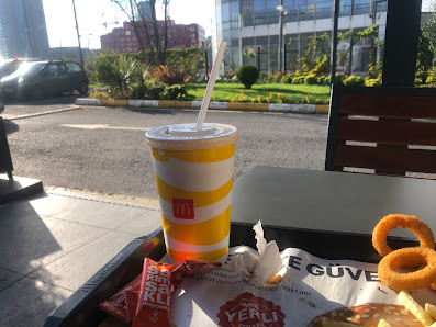 McDonald's Kartal DT Yeme-içme görseli