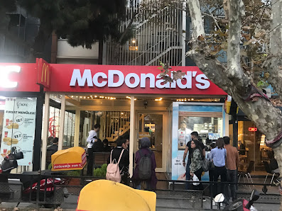 McDonald's Kartal Çarşı Tümü görseli