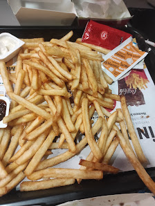 Emniyetevler McDonald's Patates Kızartması görseli