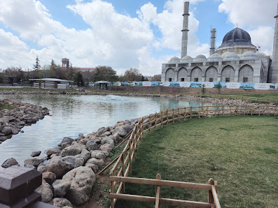 Konya Millet Bahçesi MERAM MİLLET BAHÇESİ görseli