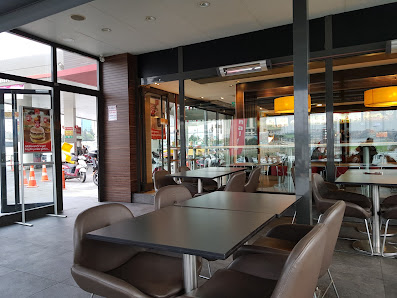 McDonald's Maltepe E-5 Ortam görseli
