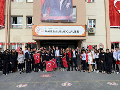 Harezmi Anadolu Lisesi Topluluk görseli