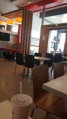 McDonald's Mersin Mezitli Ortam görseli