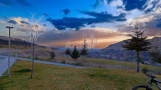 Kayardı Millet Bahçesi Gün Batımı görseli