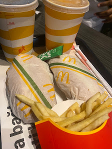 Trabzon Forum McDonald's Yeme-içme görseli
