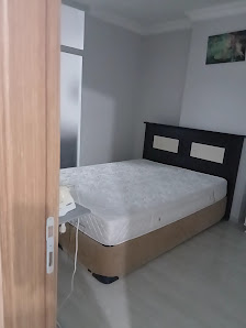 Menekşe Yüksek Öğretim Kız Öğrenci Yurdu