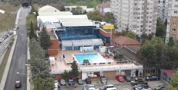 İstanbul Rumeli Üniversitesi Kadıköy Uygulama ve Araştırma Yerleşkesi Tümü görseli