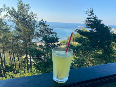 Serintepe Piknik Alanı&Restorant ve kamp alanı Yeme-içme görseli