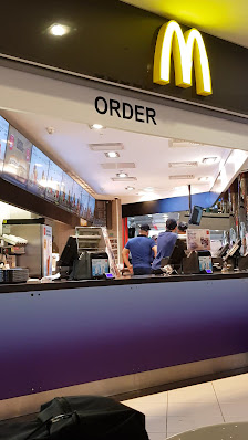McDonald's Şişli Meydan Videolar görseli