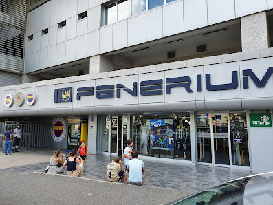 Ülker Stadyumu Fenerbahçe Şükrü Saracoğlu Spor Kompleksi Maraton Fenerium görseli