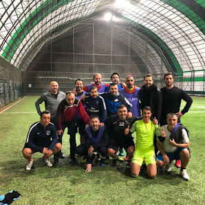Atakan KURT Üstü Kapalı Halı Saha Tesisleri Futbol görseli