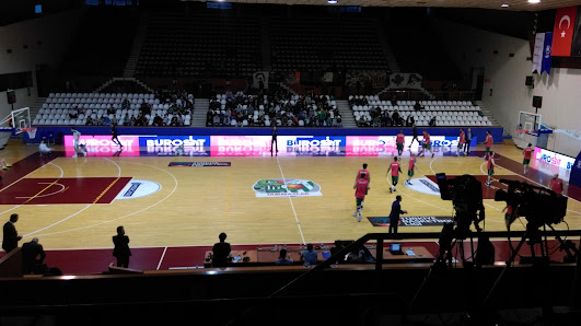 Bursa Atatürk Stadyumu Atatürk Spor Sarayı görseli