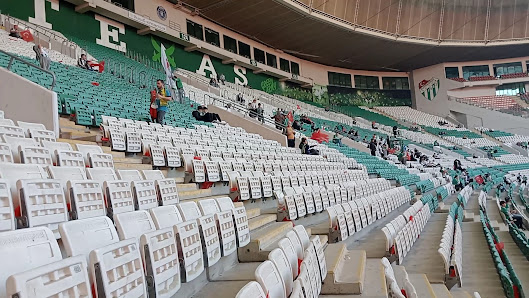 Bursa Büyükşehir Belediye Stadyumu