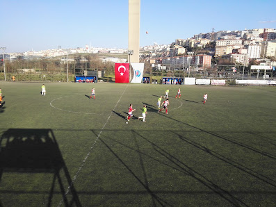 KAĞITHANE BELEDİYESİ SADABAD SPOR TESİSLERİ Stadyum görseli