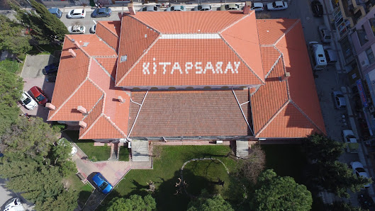 Manisa İl Halk Kütüphanesi