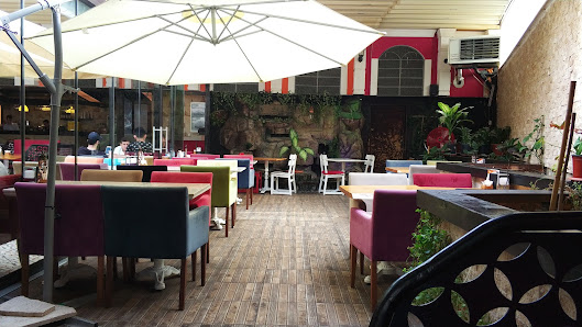 Shayna Cafe Ortam görseli