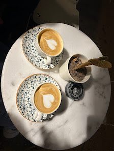Maple Coffeeshop Büyükada Cortado görseli