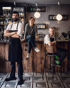 Monkey cafe Tümü görseli