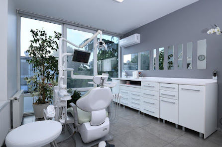 Extra Care Clinic Tümü görseli