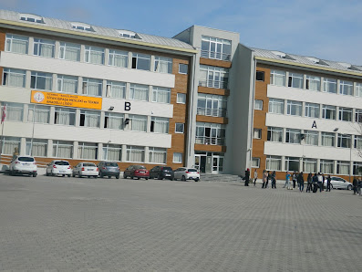 Siyavuşpaşa Kız Mesleki ve Teknik Anadolu Lisesi