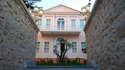 BAHÇEŞEHİR KOLEJİ BAKIRKÖY KAMPÜSÜ Sahibinin seçtikleri görseli