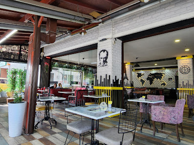 Kaşif cafe | Heykel şub Tümü görseli