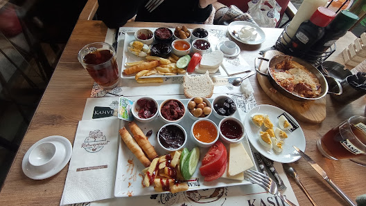 Kaşif cafe | Heykel şub Kahve görseli
