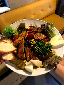 ARÇA CAFE & GRiLL Yeme-içme görseli