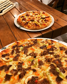 ARÇA CAFE & GRiLL Pizza görseli
