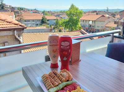 CAFE DEJAVU Sahibinin seçtikleri görseli
