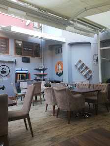 Mr. Reis Cafe Ortam görseli
