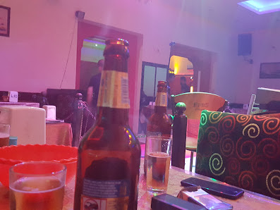 gece yarısı cafe bar Tümü görseli