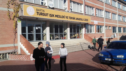 TURGUT IŞIK MESLEKİ VE TEKNİK ANADOLU LİSESİ Sahibinin seçtikleri görseli