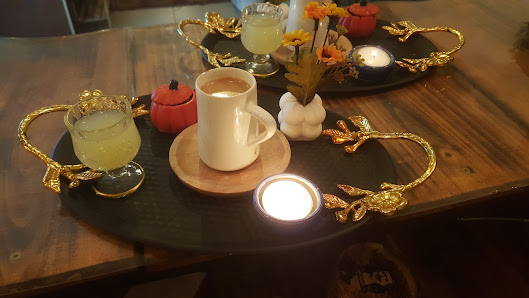 Ahmet Çelik Sanat Galerisi antika evi cafe Yeme-içme görseli