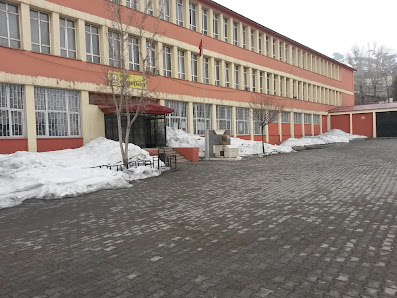 Hikmet Kiler Fen Lisesi Bina görseli