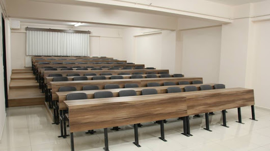 Özel Eriş Ortaokulu ve Anadolu Lisesi Bina görseli