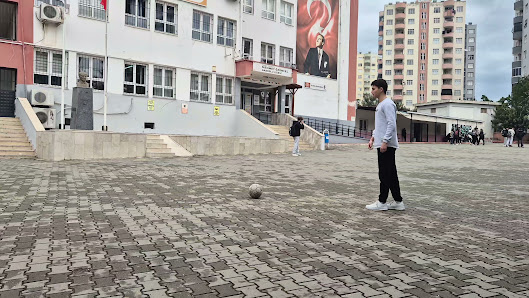 Mehmet Özöncel Anadolu Lisesi Videolar görseli