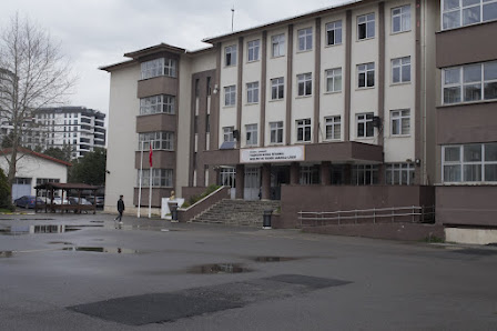 Taşdelen Borsa İstanbul Mesleki ve Teknik Anadolu Lisesi Tümü görseli