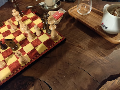 Editör Kafe Kitap Sanat Kahve görseli