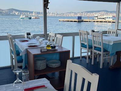 Nissi Restaurant & cafe