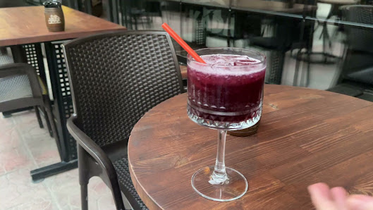 Kada cafe & restaurant Videolar görseli