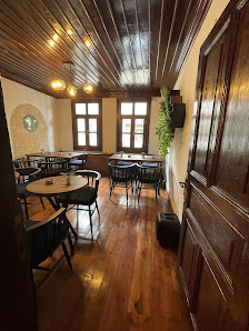Coffee Bee Bakery Lab Sahibinin seçtikleri görseli