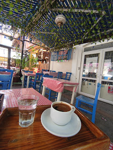 Mavi Beyaz Boncuk Kafe Tümü görseli