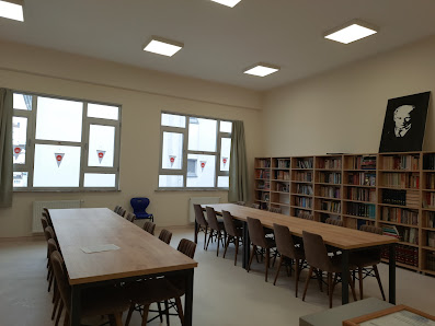 Vefa Poyraz Anadolu Lisesi Tümü görseli