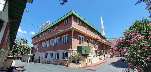 Gop Okulları | Anadolu, Sağlık, Tasarım ve Yazılım Lisesi Tümü görseli