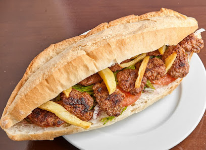 Hatay Dürümcüsü. Kebap Dürüm Evi Sandviç görseli